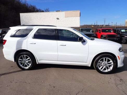 Used 2024 Dodge Durango GT image 8