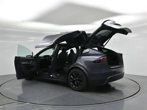Used 2023 Tesla Model X AWD/4WD image 28