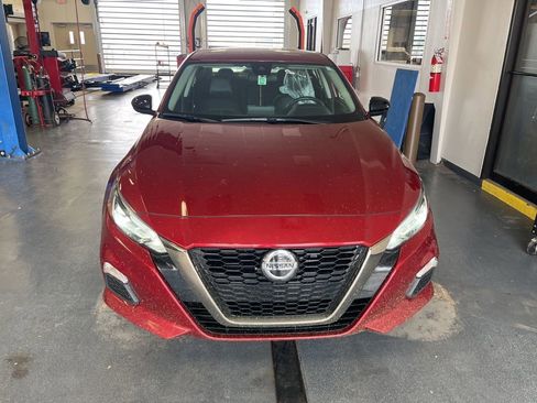 Used 2022 Nissan Altima 2.5 SR AWD/4WD image 15