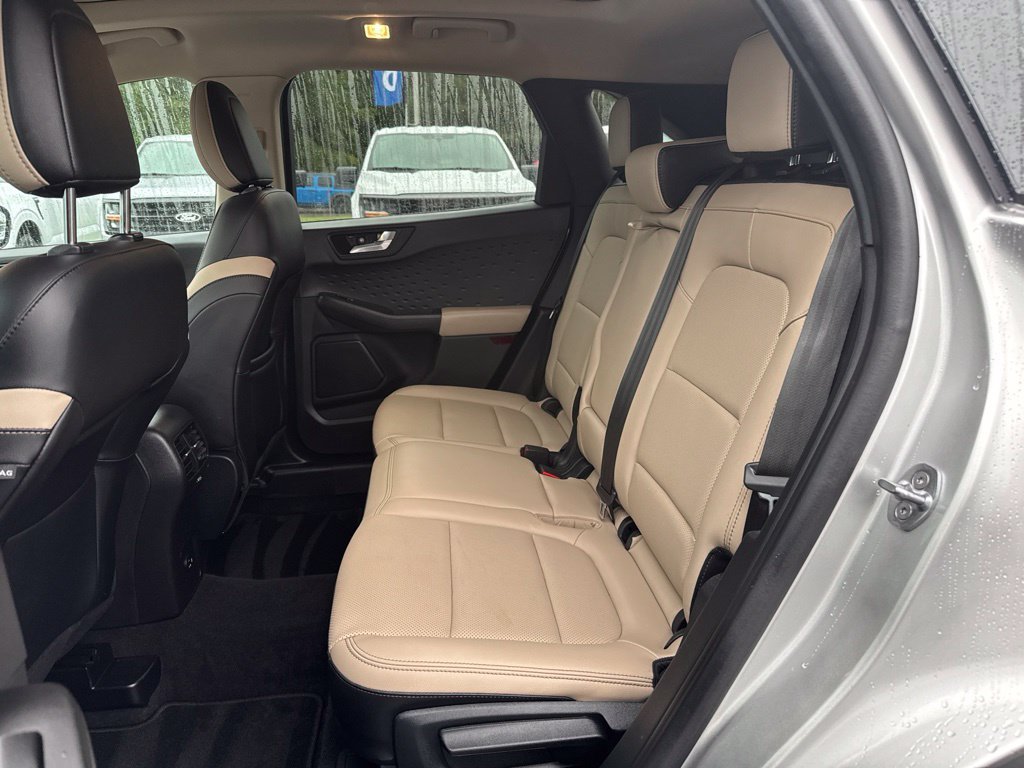 Used 2020 Ford Escape SEL FWD image 10