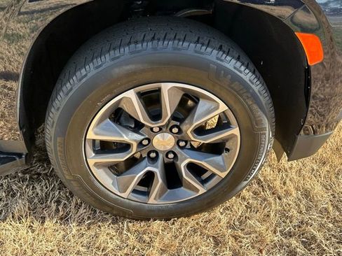 Used 2022 Chevrolet Tahoe LS w/ Driver Alert Package image 14