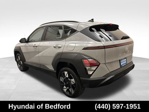 Used 2025 Hyundai Kona SEL AWD/4WD image 8