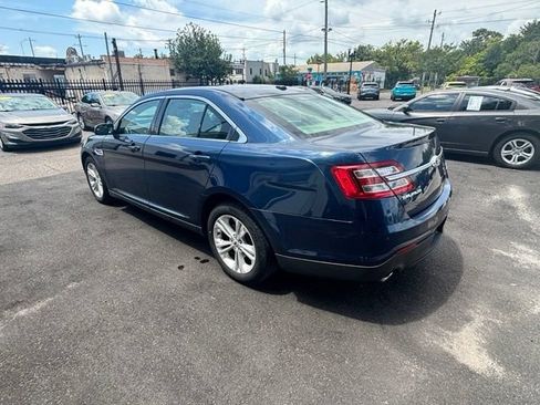 Used 2016 Ford Taurus SEL w/ Equipment Group 201A FWD image 3