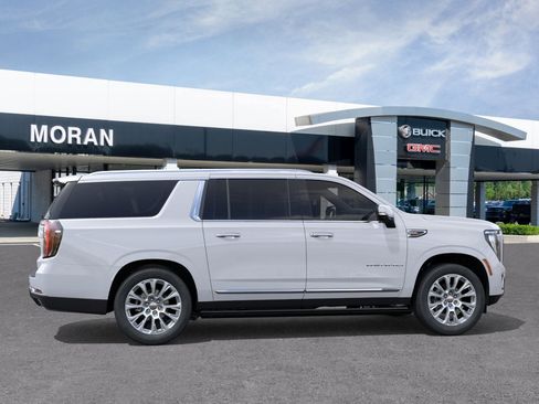 New 2026 GMC Yukon XL Denali image 7