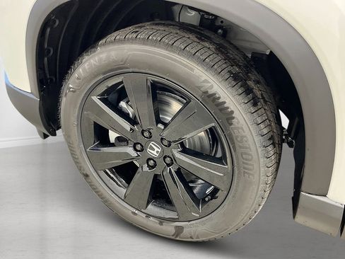 New 2025 Honda Pilot Black Edition image 14