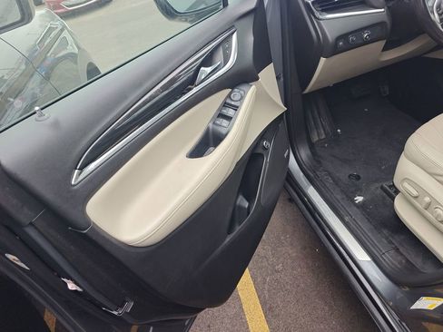 Used 2021 Buick Enclave Essence w/ Sound and Sites Package image 5