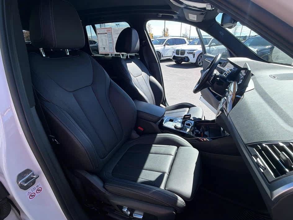 Used 2023 BMW X3 xDrive30i w/ Premium Package w/ZPA AWD/4WD image 30