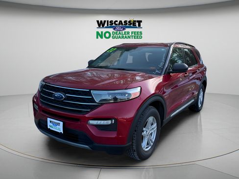 Certified 2022 Ford Explorer XLT w/ Equipment Group 202A AWD/4WD image 18