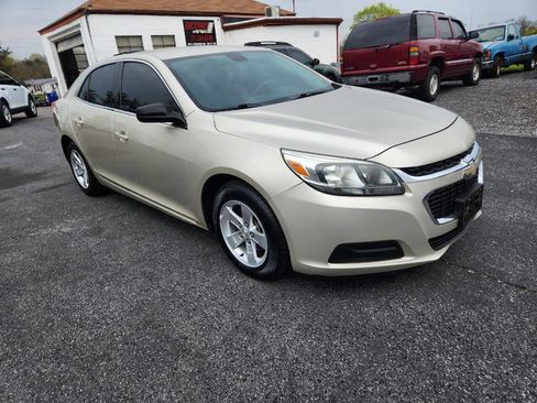 Used 2015 Chevrolet Malibu LS image 1