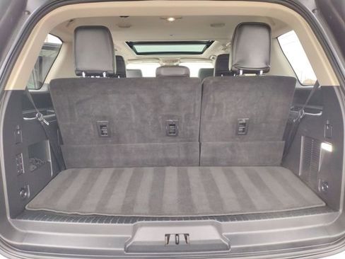 Used 2018 Ford Expedition Platinum image 24