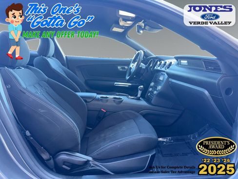 Certified 2022 Ford Mustang Coupe RWD image 21