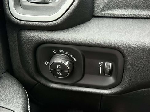 New 2026 RAM 2500 Big Horn AWD/4WD image 26