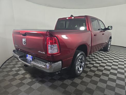 Used 2022 RAM 1500 Big Horn AWD/4WD image 3