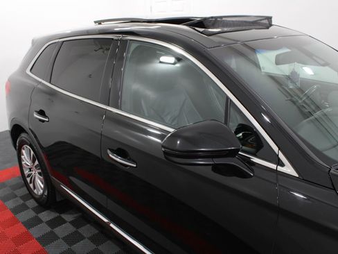 Used 2016 Lincoln MKX Select w/ Select Plus Package AWD/4WD image 8