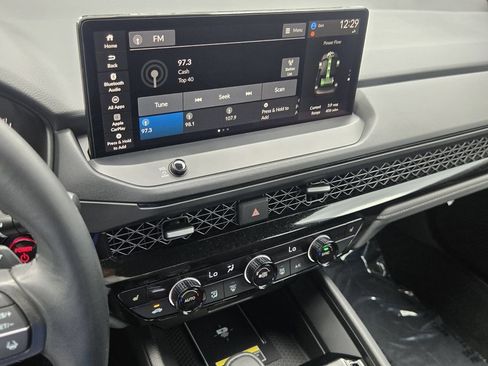 Used 2025 Honda Accord Sport image 21