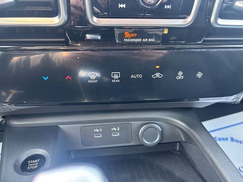 New 2026 Nissan Sentra SV w/ Floor Mat Package FWD image 18