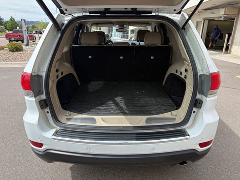 Used 2019 Jeep Grand Cherokee Limited AWD/4WD image 26