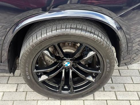 Used 2018 BMW X5 M AWD/4WD image 44