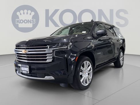 Used 2022 Chevrolet Tahoe High Country AWD/4WD image 2