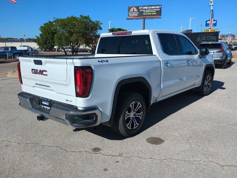Used 2025 GMC Sierra 1500 SLT image 8