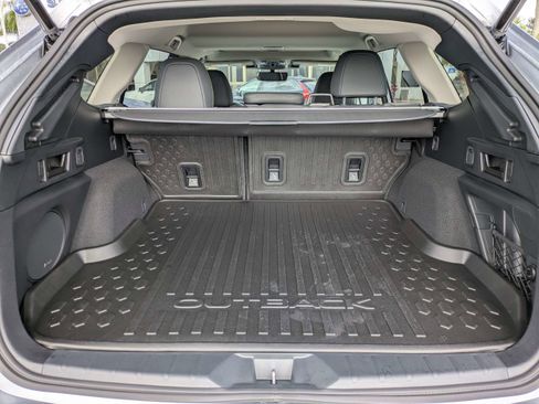 Certified 2025 Subaru Outback Onyx Edition w/ Popular Package #2 image 13