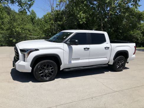 Used 2024 Toyota Tundra SR5 AWD/4WD image 3
