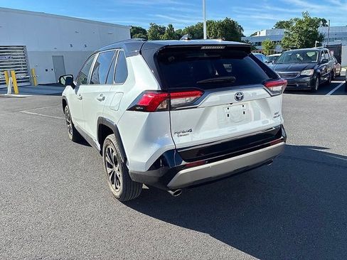 Used 2024 Toyota RAV4 XSE AWD/4WD image 10