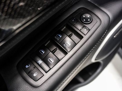 Used 2021 Jeep Grand Cherokee Trackhawk AWD/4WD image 23