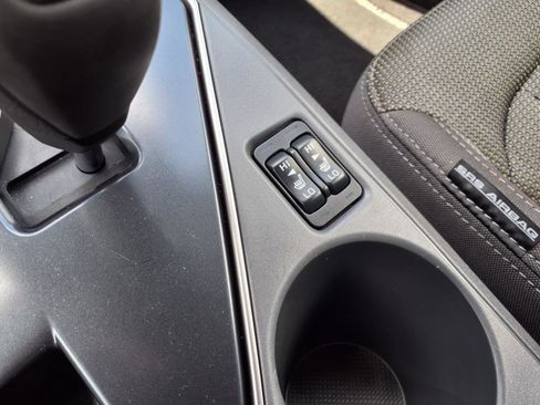 Used 2024 Subaru Crosstrek 2.0i Premium image 20