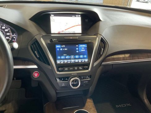 Certified 2019 Acura MDX SH-AWD w/ Advance Package image 16