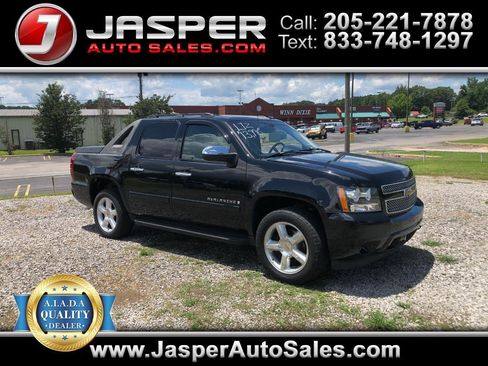 Used 2007 Chevrolet Avalanche LTZ w/ LTZ Preferred Equipment Group RWD image 1