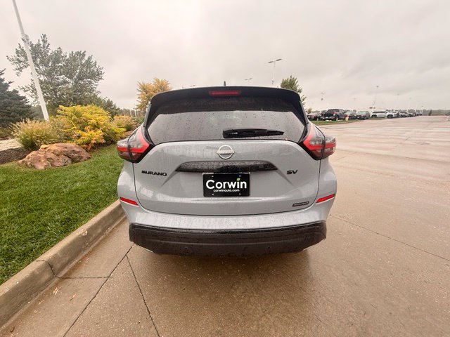 Used 2024 Nissan Murano SV w/ SV Midnight Edition Package FWD image 5