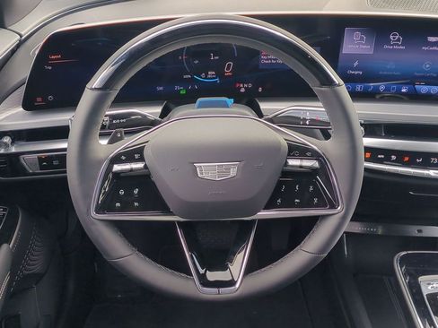 New 2026 Cadillac Lyriq Luxury image 19