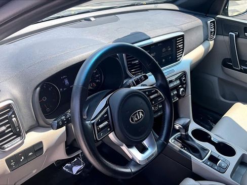 Used 2021 Kia Sportage S w/ S FWD Premium Package image 18