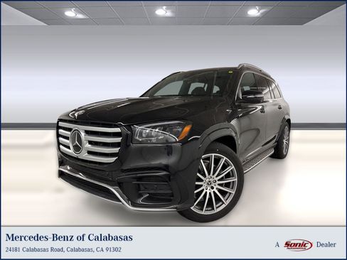 New 2026 Mercedes-Benz GLS 580 4MATIC image 1