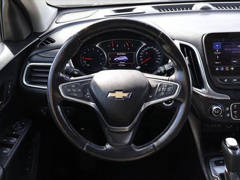 Used 2020 Chevrolet Equinox Premier AWD/4WD image 12