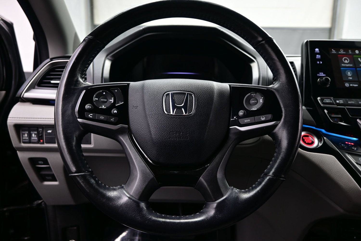 Used 2019 Honda Odyssey Elite image 25