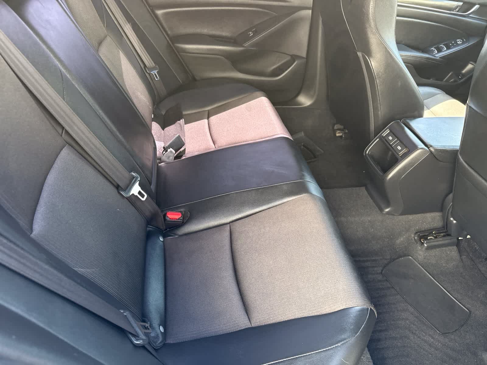 Used 2022 Honda Accord Sport image 27