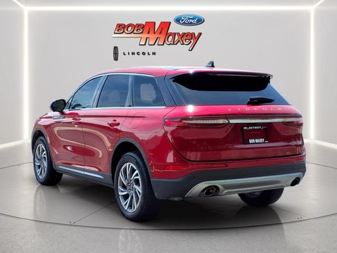 Used 2023 Lincoln Corsair AWD w/ Equipment Group 101A image 6