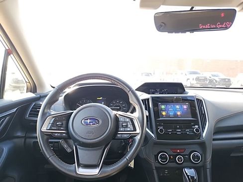 Used 2022 Subaru Crosstrek 2.0i Premium image 14