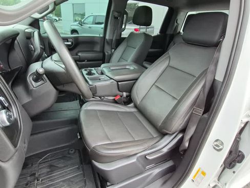Used 2023 GMC Sierra 1500 Pro w/ Convenience Package RWD image 10