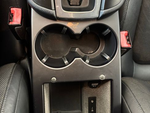 Used 2016 Porsche Macan S image 8