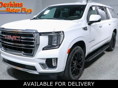 Used 2022 GMC Yukon XL SLT w/ SLT Premium Package