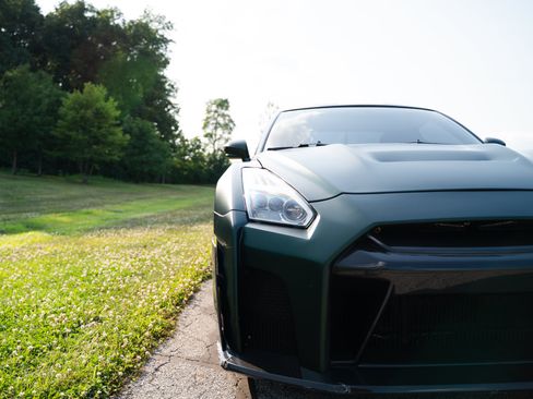 Used 2012 Nissan GT-R Premium AWD/4WD image 19