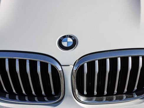 Used 2020 BMW X3 xDrive30i w/ Convenience Package AWD/4WD image 5