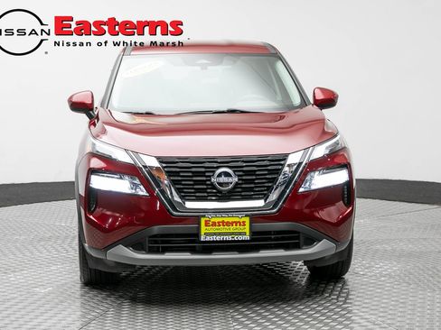 Used 2023 Nissan Rogue SV AWD/4WD image 2