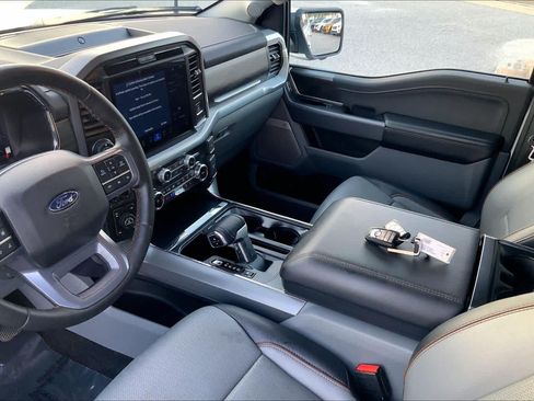 Used 2025 Ford F150 Lariat w/ Equipment Group 501A Mid AWD/4WD image 16