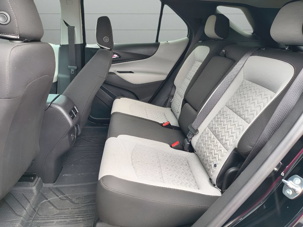 Used 2024 Chevrolet Equinox LS w/ LS Convenience Package FWD image 21