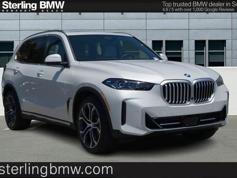 New 2026 BMW X5 xDrive50e w/ Climate Comfort Package AWD/4WD image 1