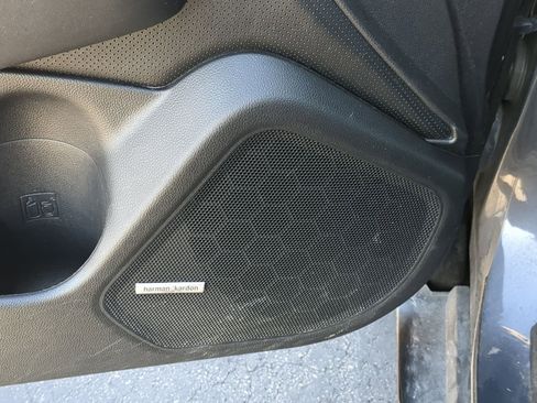 Used 2015 Subaru Outback 2.5i Limited image 15